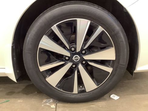 Used 2019 Nissan Altima 2.5 SV AWD/4WD image 22