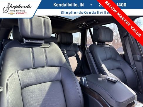 Used 2022 Land Rover Range Rover Westminster Edition image 8