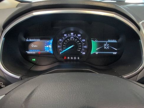 Certified 2018 Ford Edge Titanium w/ Equipment Group 301A AWD/4WD image 22