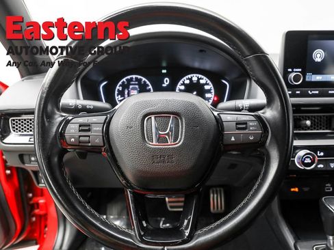 Used 2022 Honda Civic Sport image 10