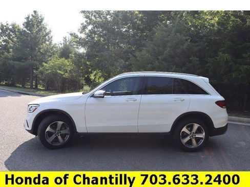 Used 2022 Mercedes-Benz GLC 300 4MATIC image 4