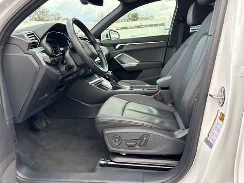 Used 2021 Audi Q3 2.0T Premium image 8