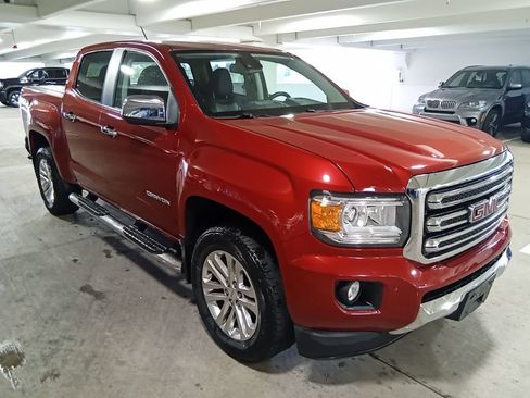 Used 2016 GMC Canyon SLT w/ Driver Alert Package AWD/4WD image 3