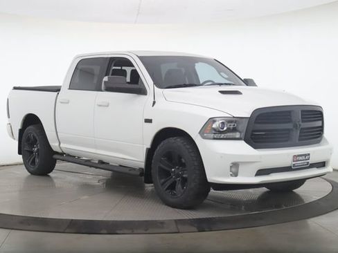 Used 2016 RAM 1500 Sport w/ Sport Premium Group AWD/4WD image 2