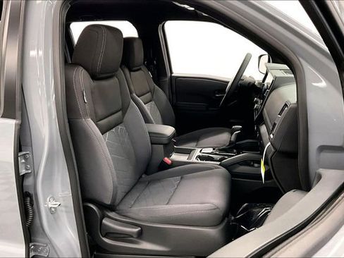 New 2026 Nissan Frontier SV AWD/4WD image 40