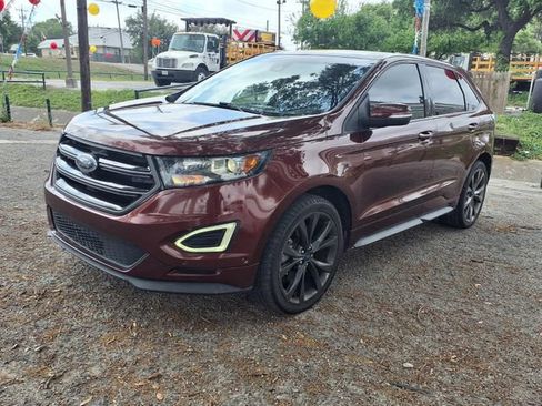 Used 2015 Ford Edge Sport w/ Equipment Group 401A FWD image 3
