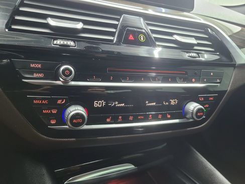 Used 2019 BMW 540i xDrive w/ Convenience Package AWD/4WD image 34