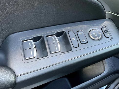 Certified 2025 Acura Integra image 35