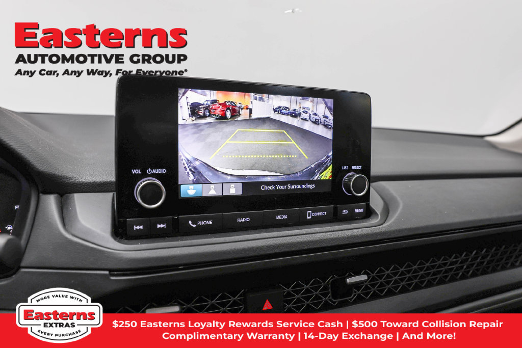 Used 2023 Honda Accord EX image 19