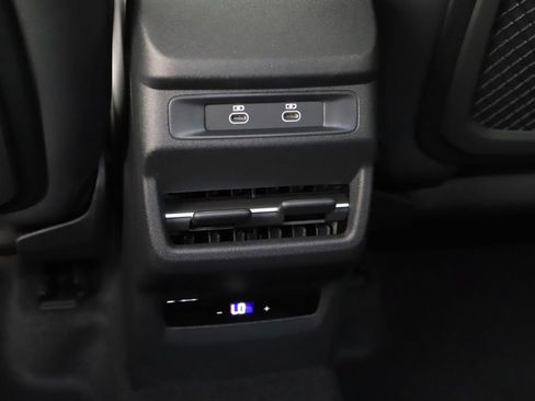 New 2026 Audi Q3 quattro 2.0T AWD/4WD image 21