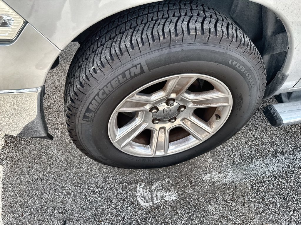 Used 2018 RAM 1500 Lone Star RWD image 2