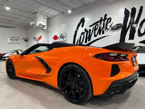 Used 2023 Chevrolet Corvette Stingray Premium Conv w/ Battery Protection Package RWD image 4