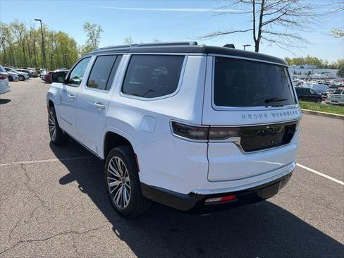 Certified 2025 Jeep Grand Wagoneer 4WD image 4