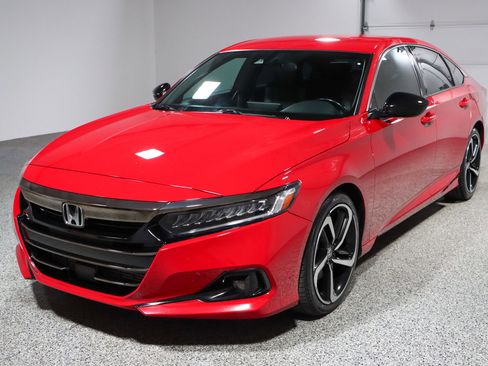 Used 2022 Honda Accord Sport image 29