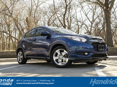 Used 2016 Honda HR-V EX
