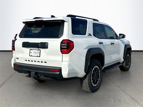 Used 2025 Toyota 4Runner TRD Off-Road image 7
