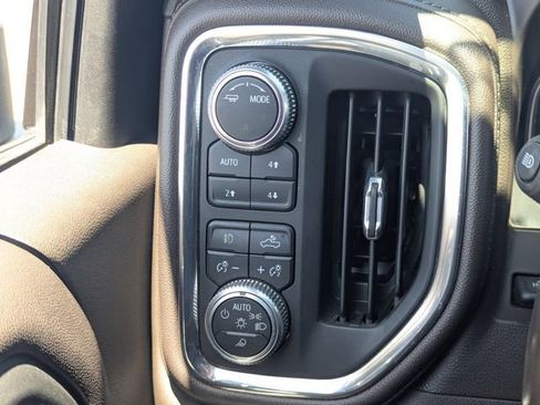 Used 2020 GMC Sierra 2500 Denali w/ Denali Ultimate Package AWD/4WD image 31