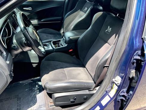 Used 2017 Dodge Charger R/T Scat Pack RWD image 27