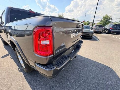 New 2026 RAM 1500 Big Horn AWD/4WD image 4