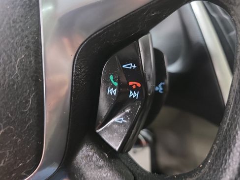 Used 2012 Ford Focus SE FWD image 16
