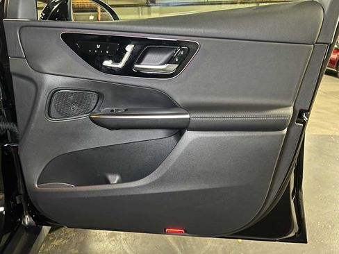 Certified 2026 Mercedes-Benz GLC 300 4MATIC image 10