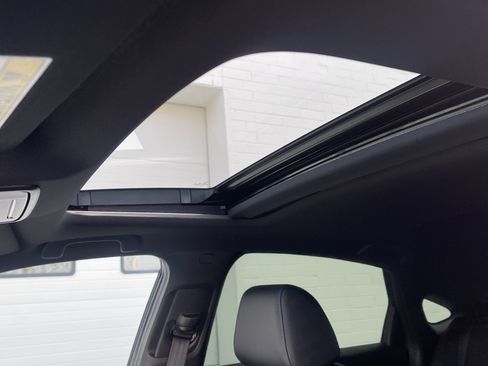 Certified 2025 Honda Civic Sport Touring image 11