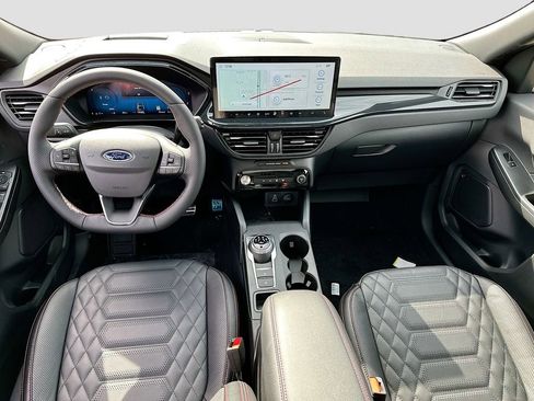 Used 2024 Ford Escape ST-Line Elite w/ Premium Technology Package AWD/4WD image 14