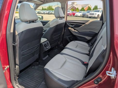 Certified 2024 Subaru Forester Limited w/ Pop Package 2 AWD/4WD image 29