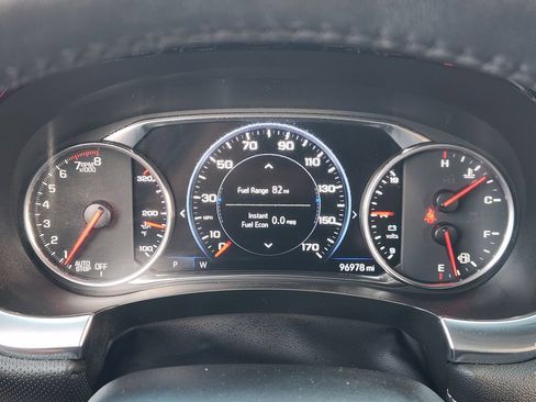 Used 2022 Chevrolet Traverse Premier w/ Redline Edition FWD image 11