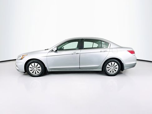 Used 2011 Honda Accord LX image 4