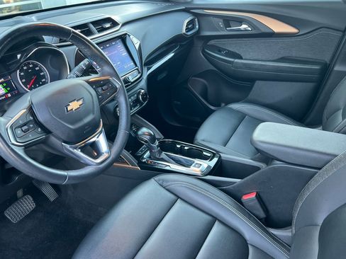 Used 2022 Chevrolet TrailBlazer ACTIV w/ Technology Package image 10
