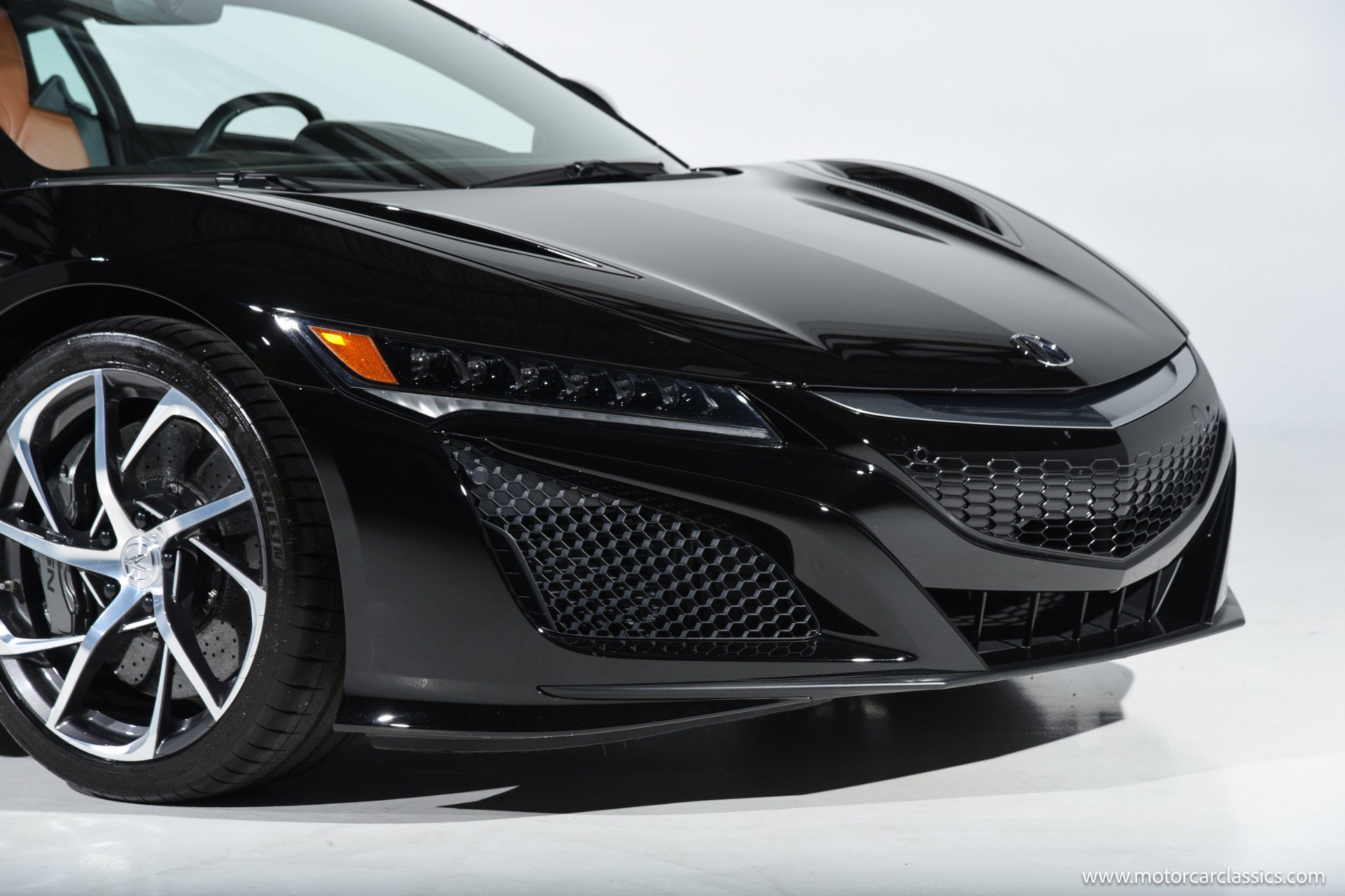 Used 2018 Acura NSX AWD/4WD image 12