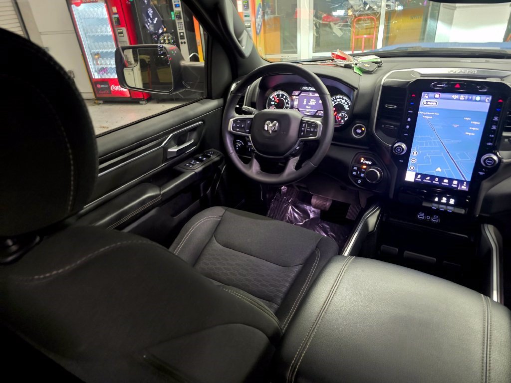 Used 2025 RAM 1500 Big Horn AWD/4WD image 43