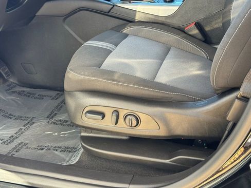 Used 2023 Chevrolet Blazer LT w/ Midnight/Sport Edition image 24