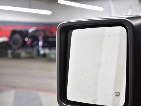 Used 2022 Jeep Wrangler Unlimited Sahara image 23