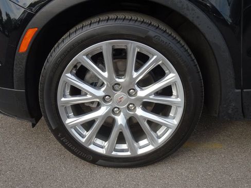 Used 2020 Cadillac XT4 Premium Luxury AWD/4WD image 29