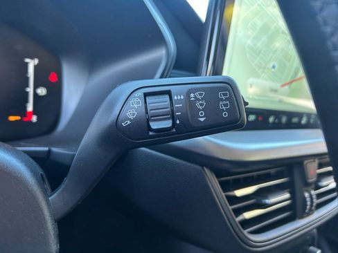 New 2026 Ford Escape SE FWD image 22