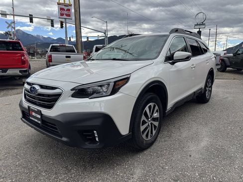 Used 2021 Subaru Outback Premium AWD/4WD image 26