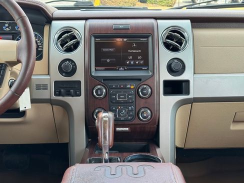 Used 2013 Ford F150 King Ranch w/ King Ranch Luxury Pkg image 13