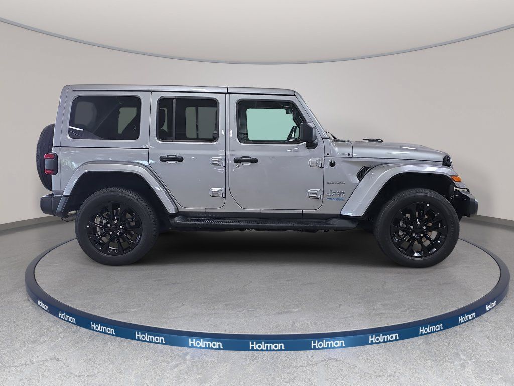 Used 2021 Jeep Wrangler Unlimited Sahara w/ Safety Group AWD/4WD image 6