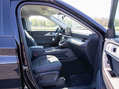 New 2026 Ford Explorer Active AWD/4WD image 26