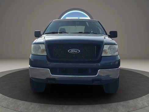 Used 2005 Ford F150 XLT AWD/4WD image 4