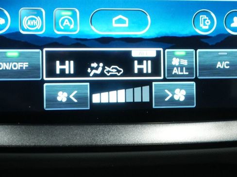 New 2026 Subaru Crosstrek 2.0i Premium image 33