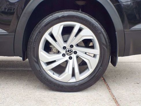 Used 2022 Volkswagen Atlas SE image 53