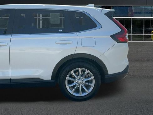 Used 2024 Honda CR-V EX image 5