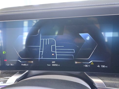 New 2024 BMW i7 eDrive50 w/ M Sport Package image 17