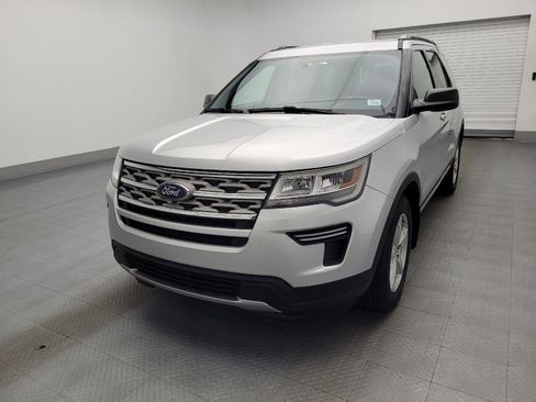 Used 2018 Ford Explorer XLT image 15