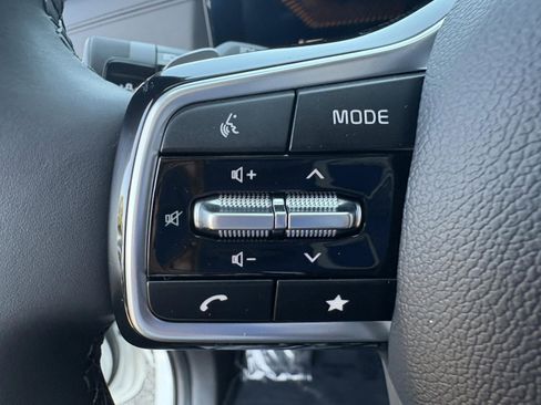 New 2026 Kia Carnival EX FWD image 20