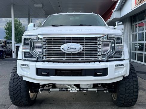 Used 2022 Ford F450 Platinum w/ FX4 Off-Road Package AWD/4WD image 7