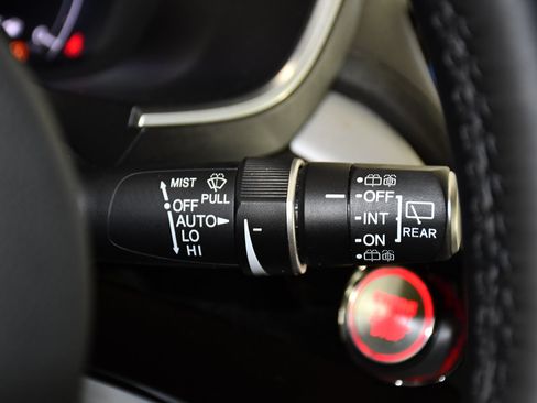 Used 2024 Acura MDX SH-AWD w/ Technology Package image 23
